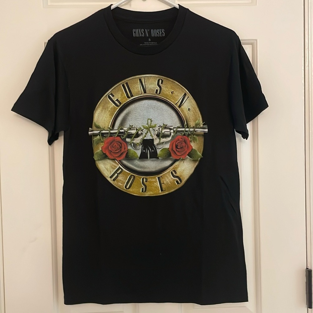 Guns and Roses Tee